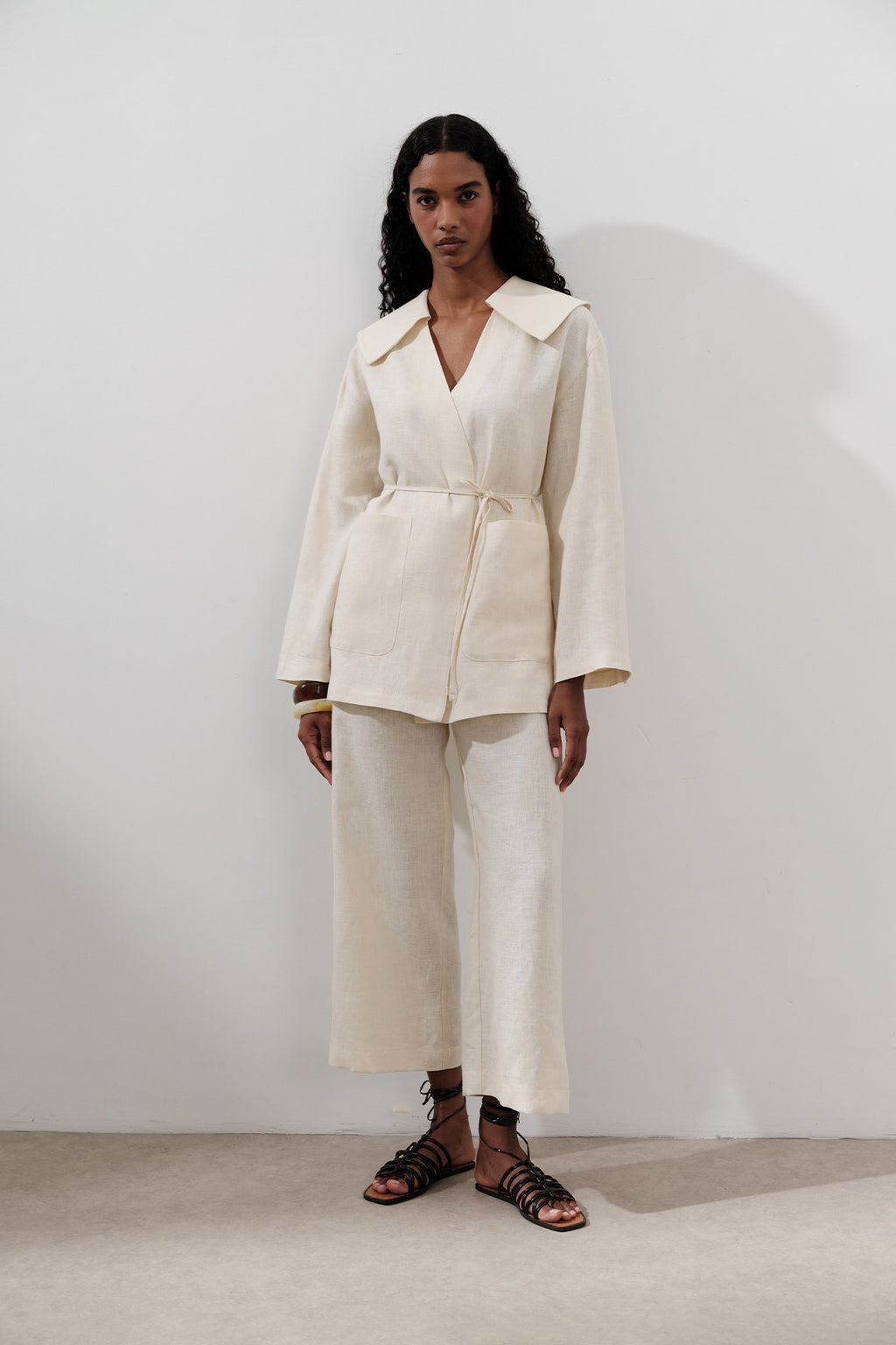 Linen wide-collar jacket