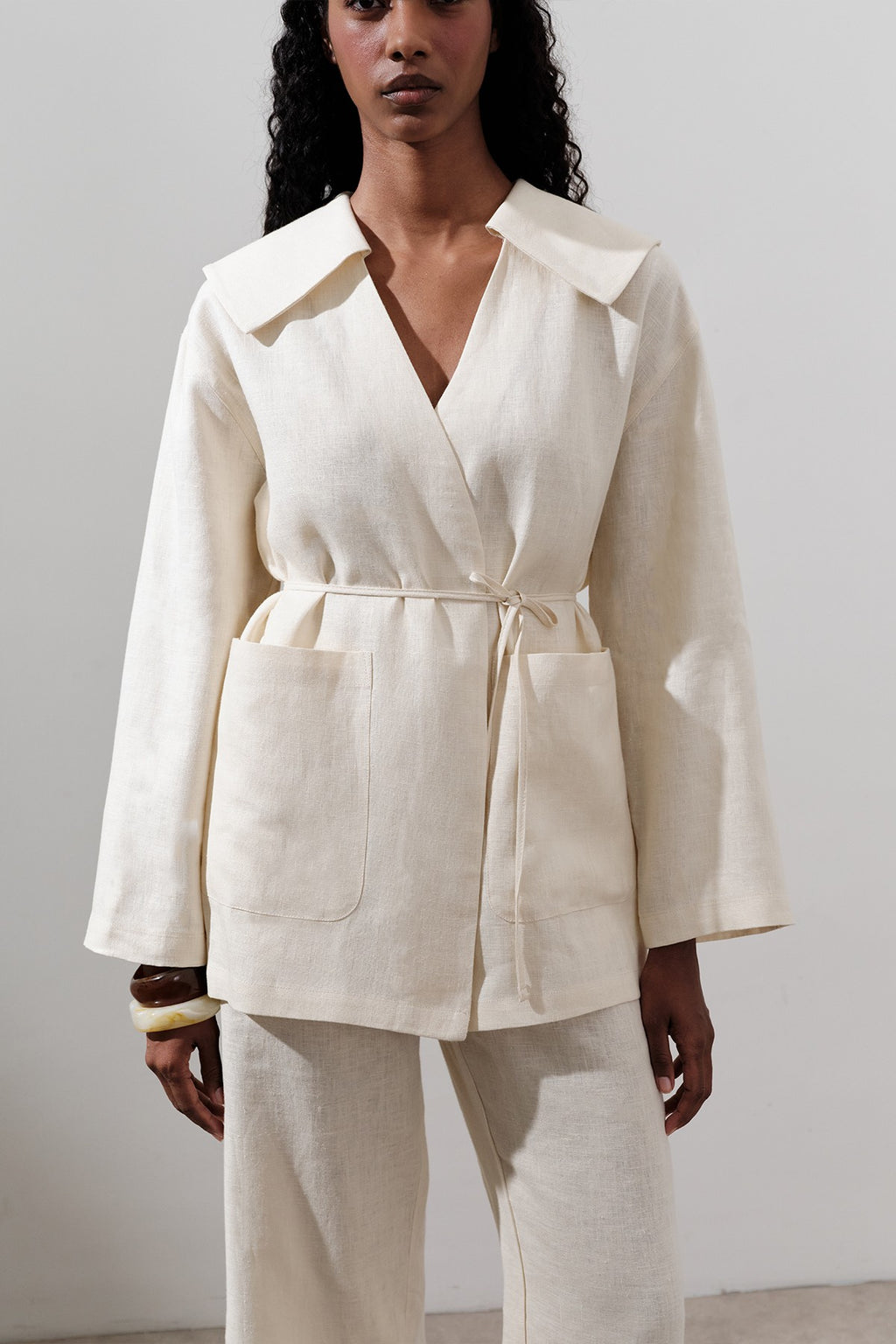 Linen wide-collar jacket