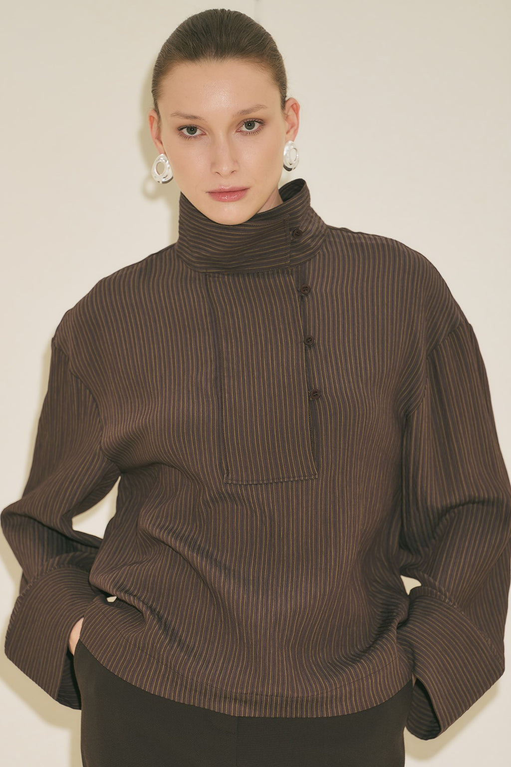 Wide Collar Striped Blouse - Brown